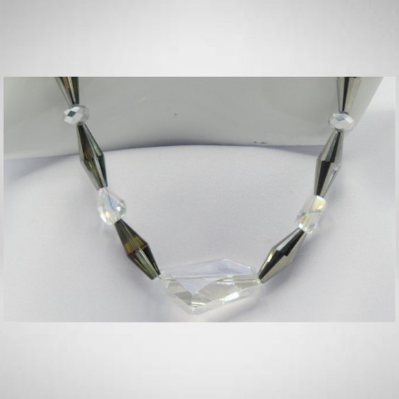 SILVER & CLEAR Beaded Jewelry Set - Picture 3 of 6